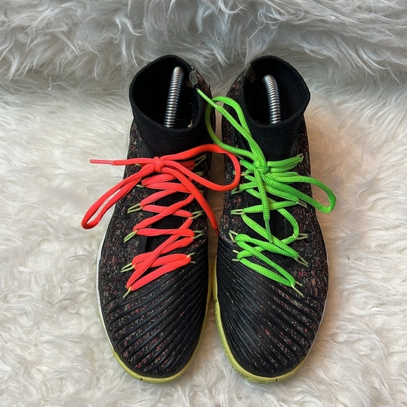 Nike Men’s Limited Edition Air Zoom Ultrafly HC QS London Tennis Shoe Size 7.5US - Picture 5 of 16